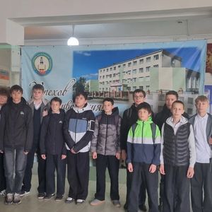 Энергия будущего: школьники примерили профессию электромонтёра на буровых